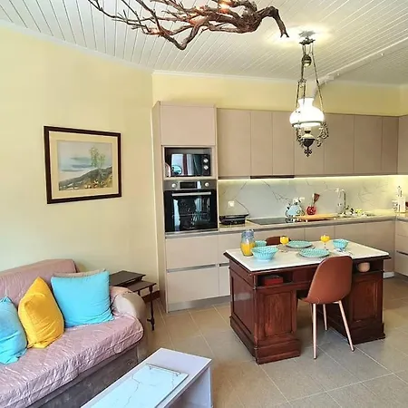 Lefkatas Downtown Apartament Lefkáda